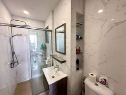 Grandeur 8 (D20), Condominium #558944661